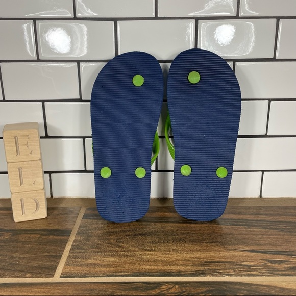 Disney Pixar Toy Story Sheriff Woody-Buzz Lightyear Thong Flip Flop Sandals - Picture 4 of 6